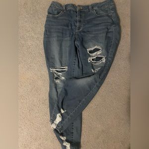 Maurices high rise size large skinny jeans